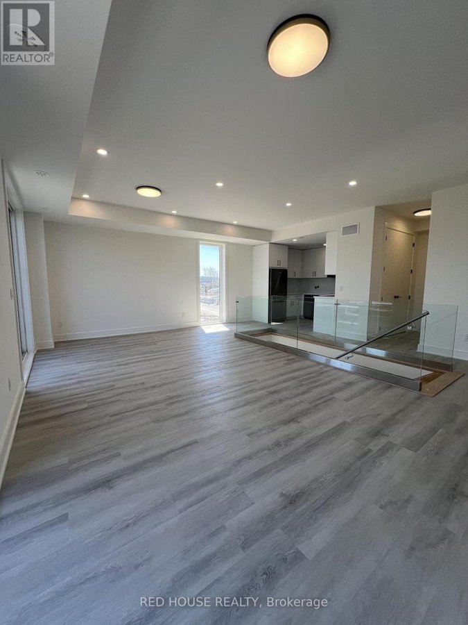 34 EVERETT COMMON - Photo 8