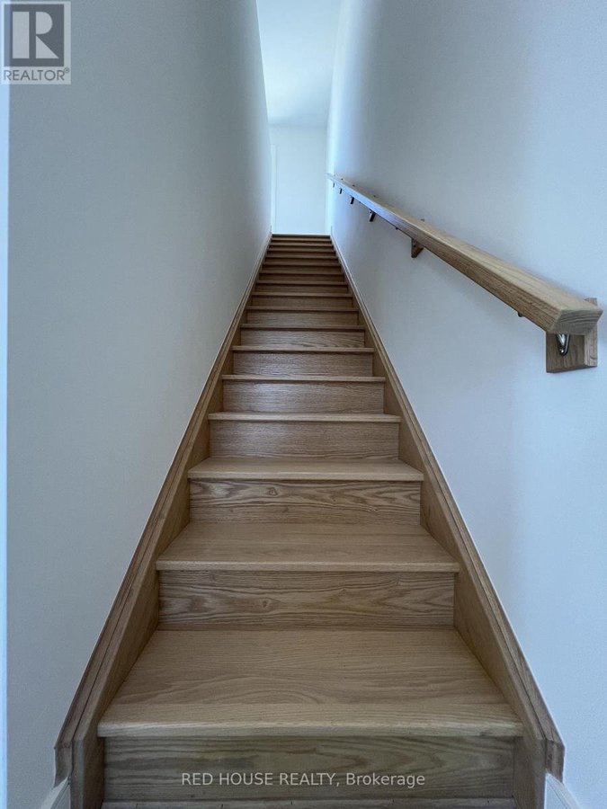 34 EVERETT COMMON - Photo 15