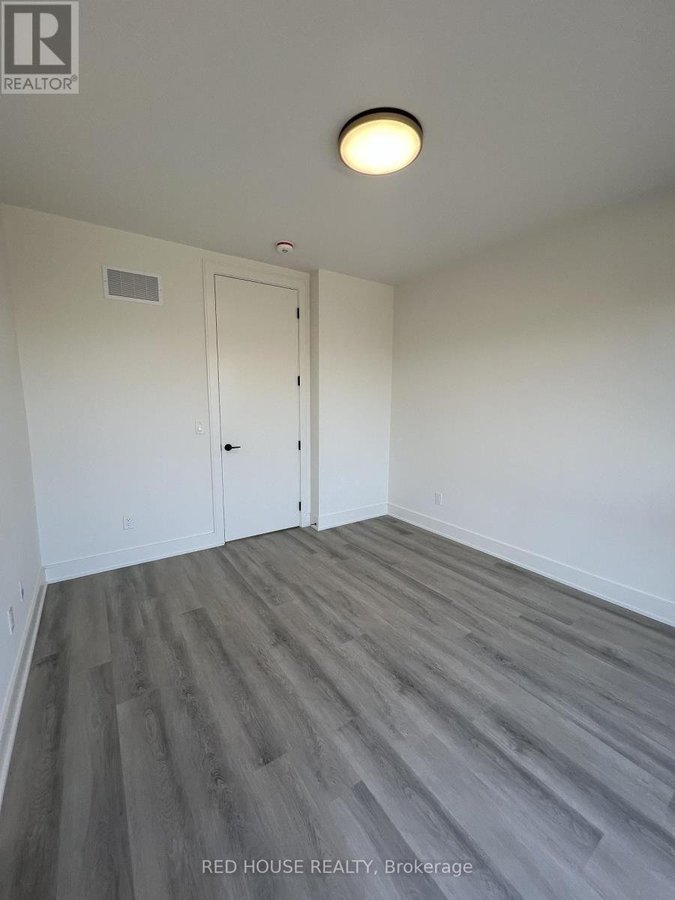 34 EVERETT COMMON - Photo 19