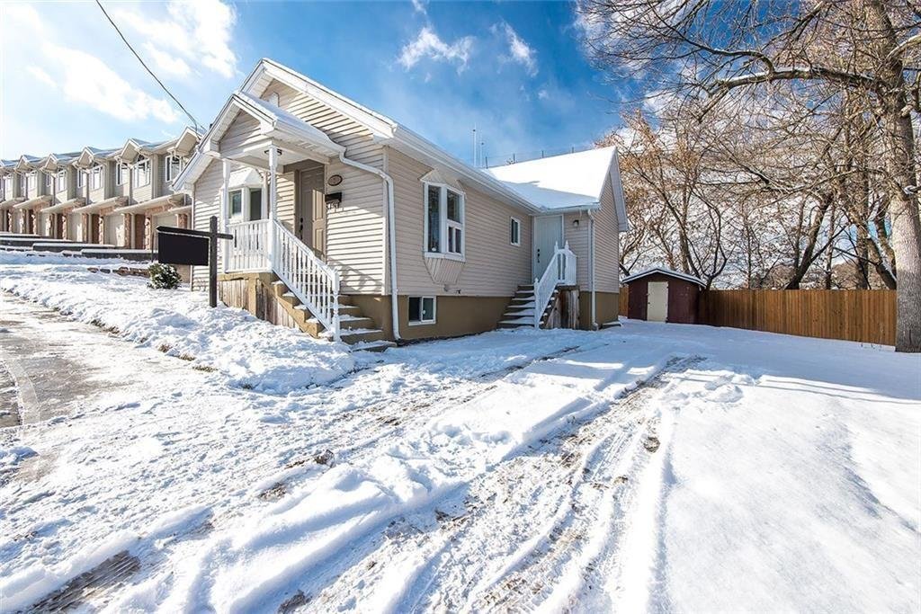 St. Catharines 3 Bedroom Apartments Condos and Houses for Rent