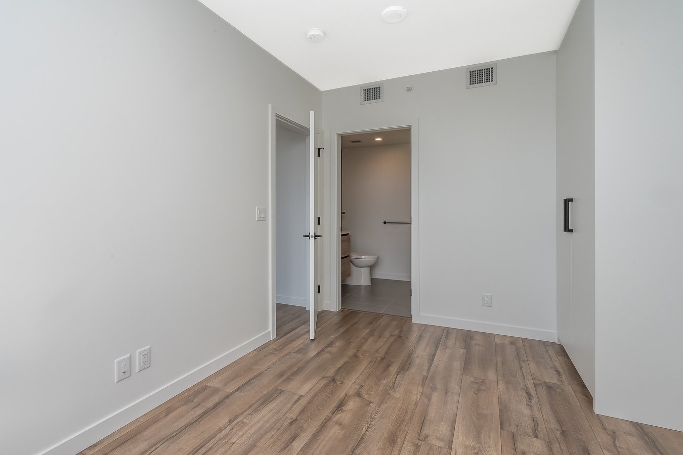 10448 University Drive - Photo 15