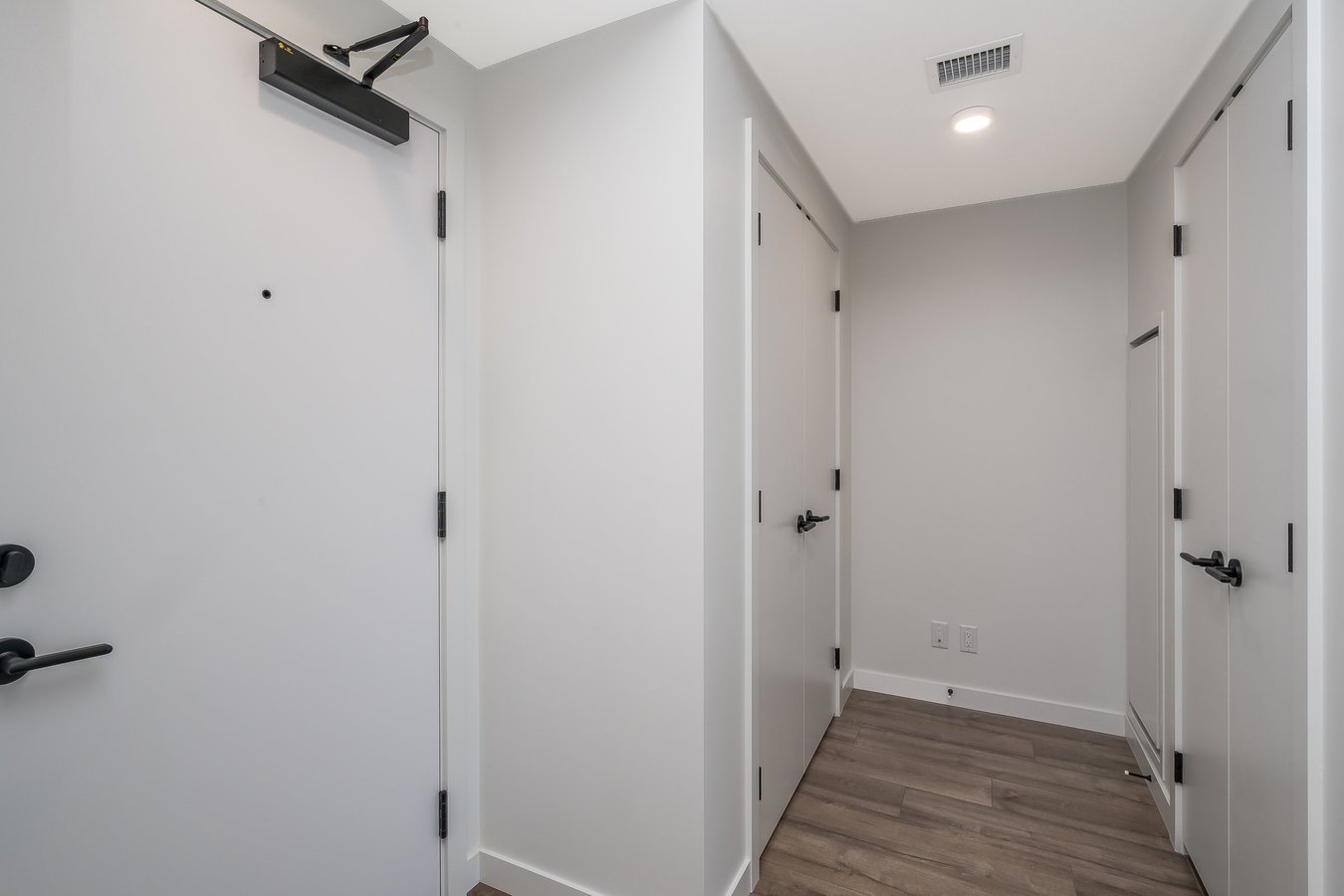 10448 University Drive - Photo 3
