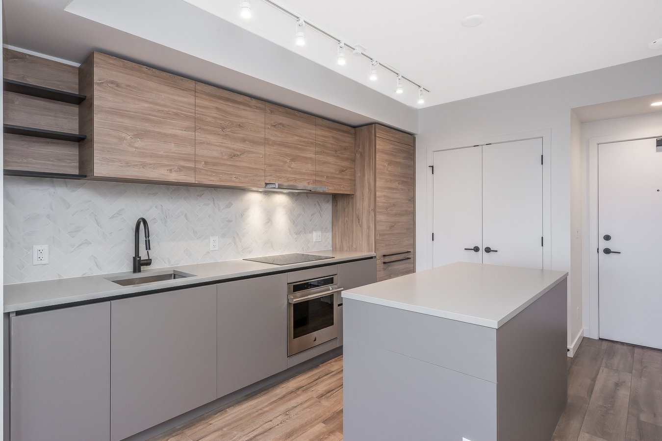 10448 University Drive - Photo 4