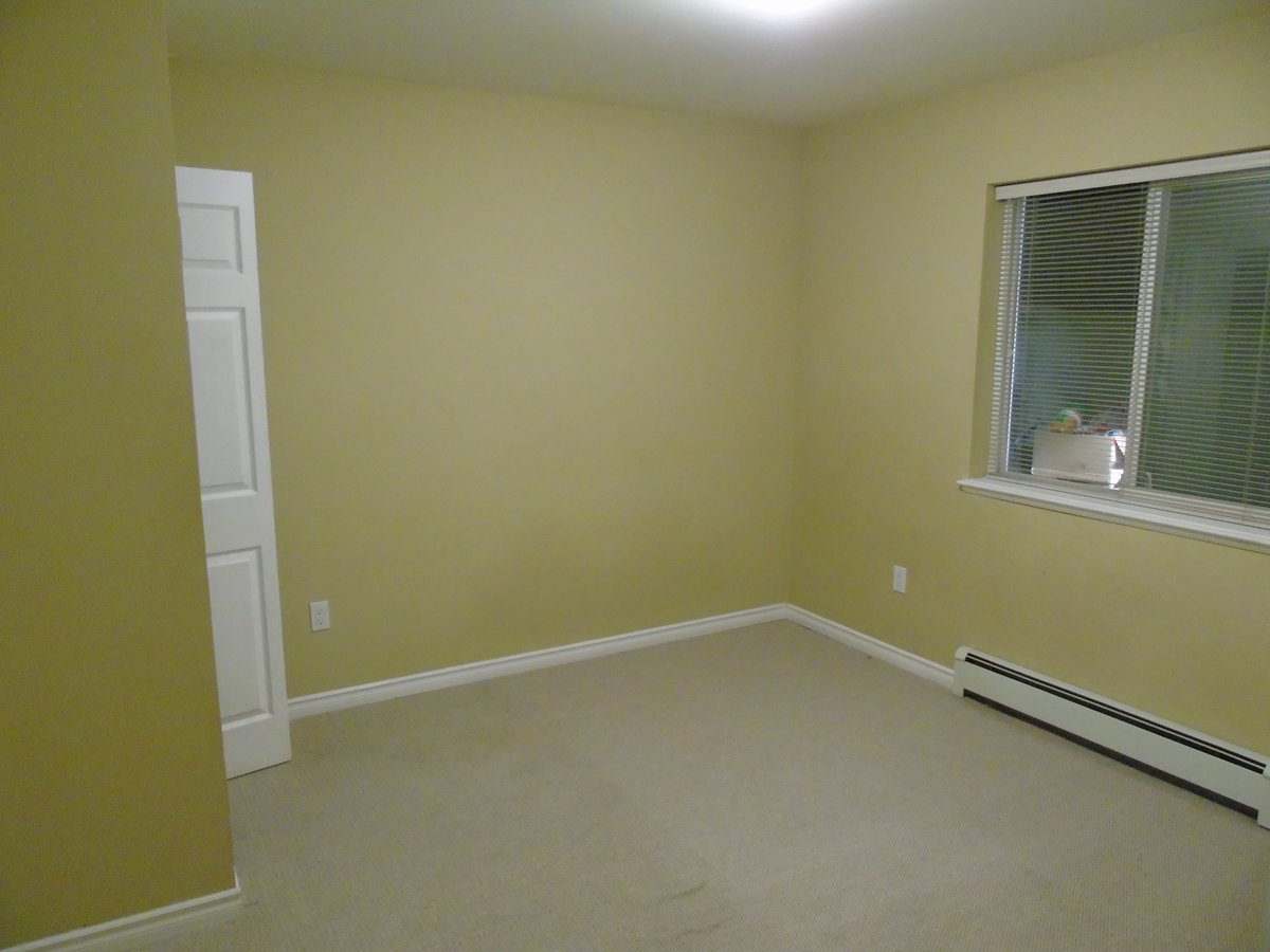 16729 63B Avenue - Photo 5