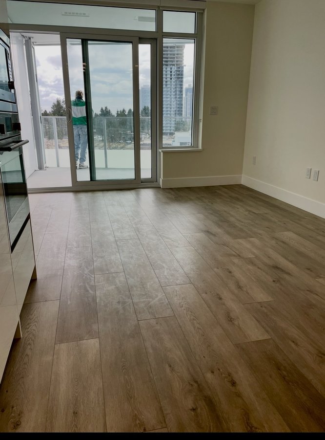 10428 Whalley Boulevard - Photo 3