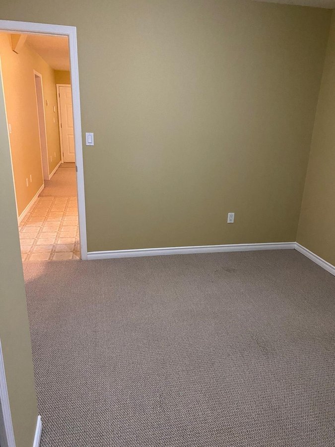 16729 63B Avenue - Photo 5