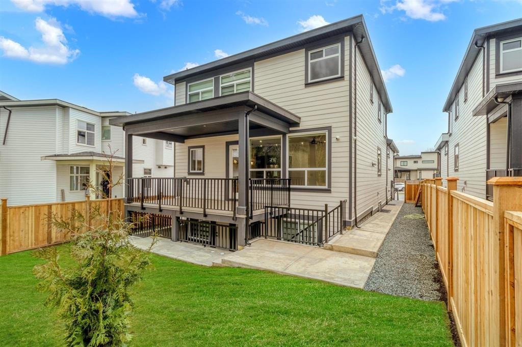 9777 177B Street - Photo 8
