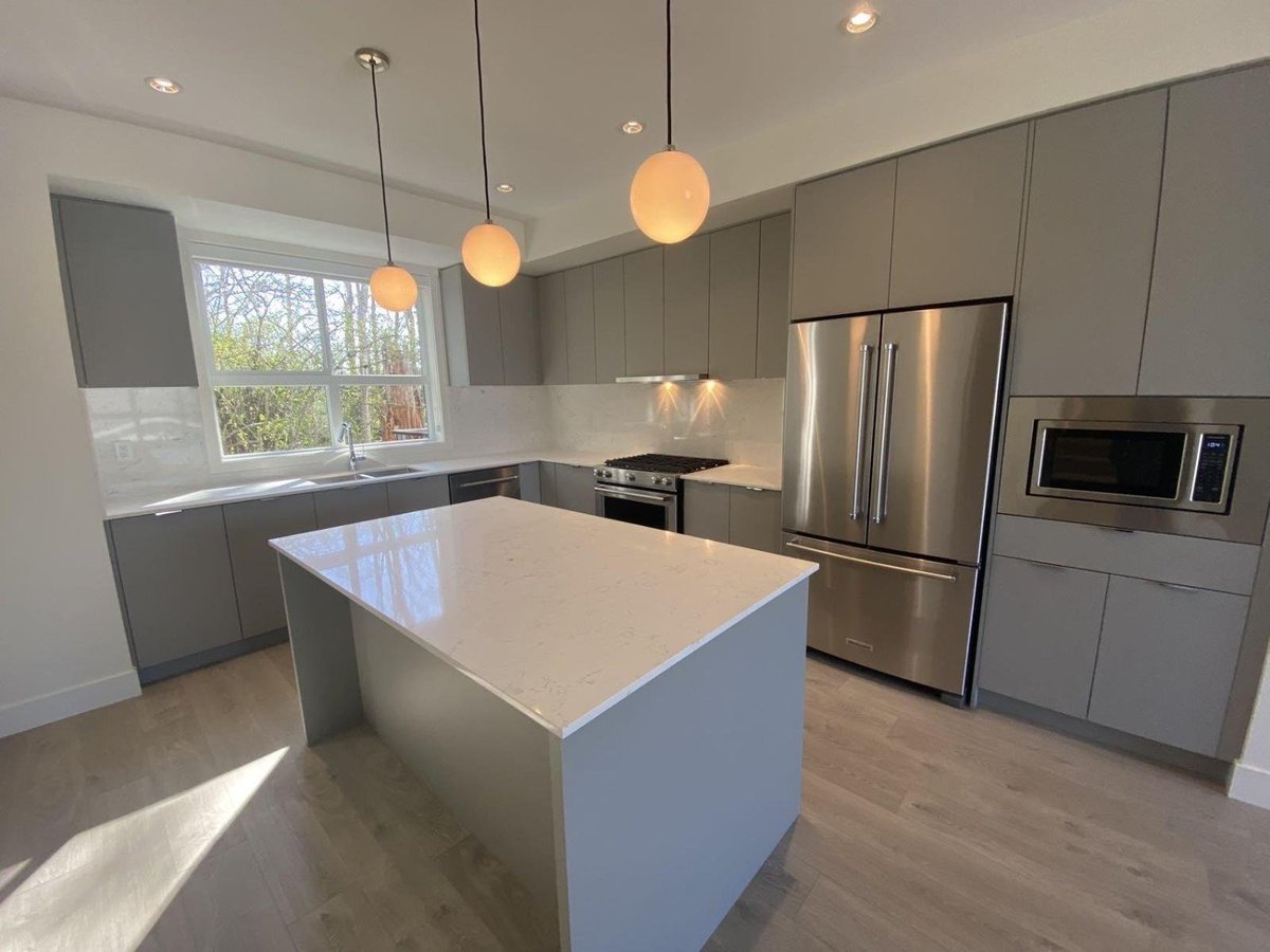 127 16561 17A AVENUE - Photo 1