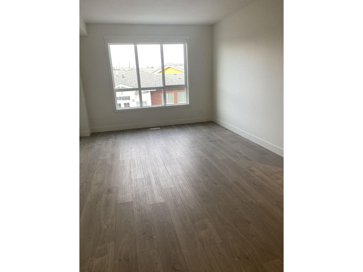 127 16561 17A AVENUE - Photo 3