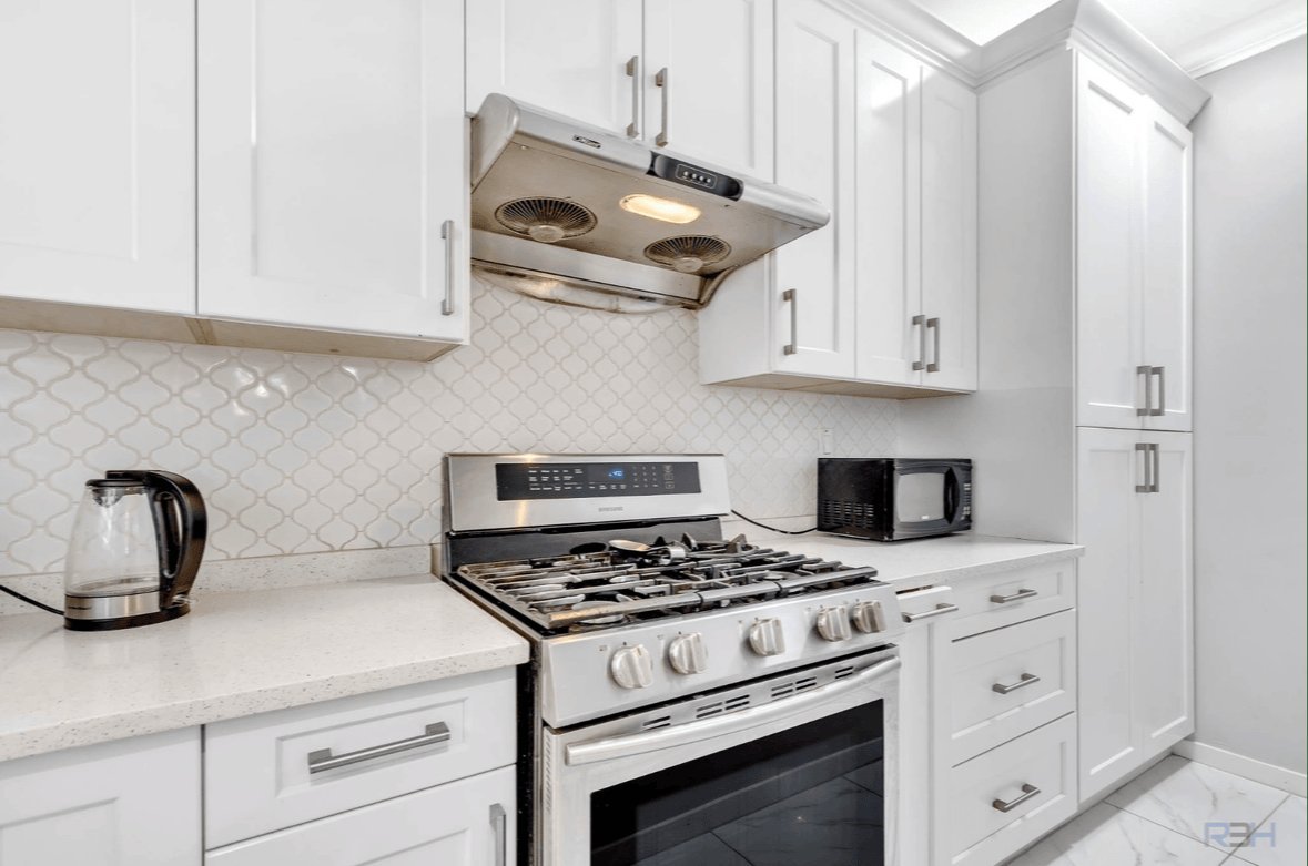 68 A Avenue - Photo 10