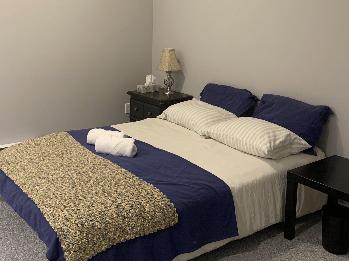 100 Avenue - Photo 2
