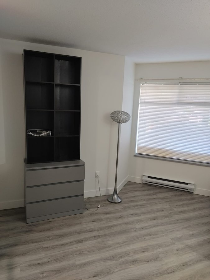 102 Avenue - Photo 4