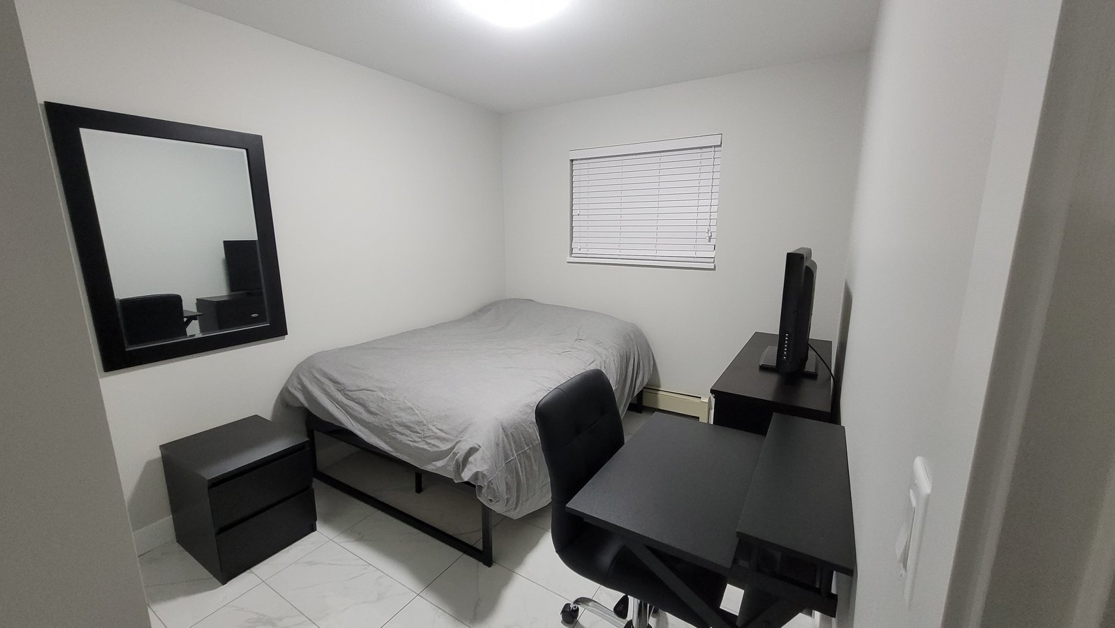8648 161 Street - Photo 1