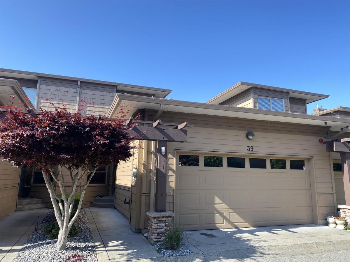 39 16655 64 AVENUE - Photo 1