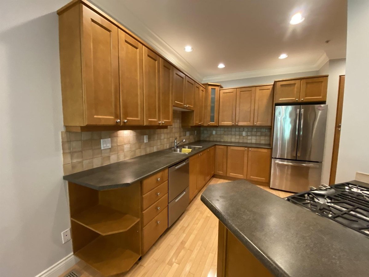 39 16655 64 AVENUE - Photo 8