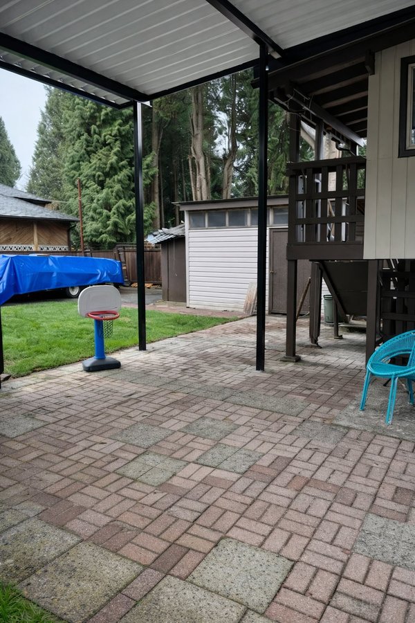 Lansdowne Drive - Photo 9