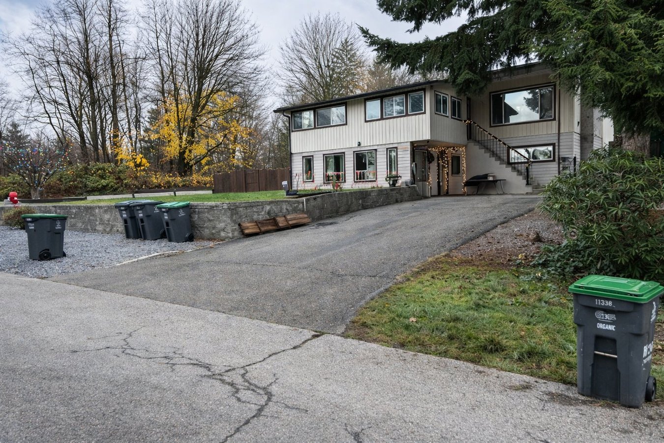 Lansdowne Drive - Photo 5