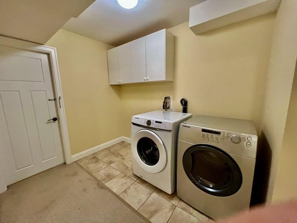 BASEMENT 111A AVE - Photo 6