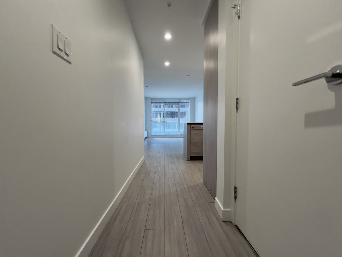 13615 Fraser Highway - Photo 5