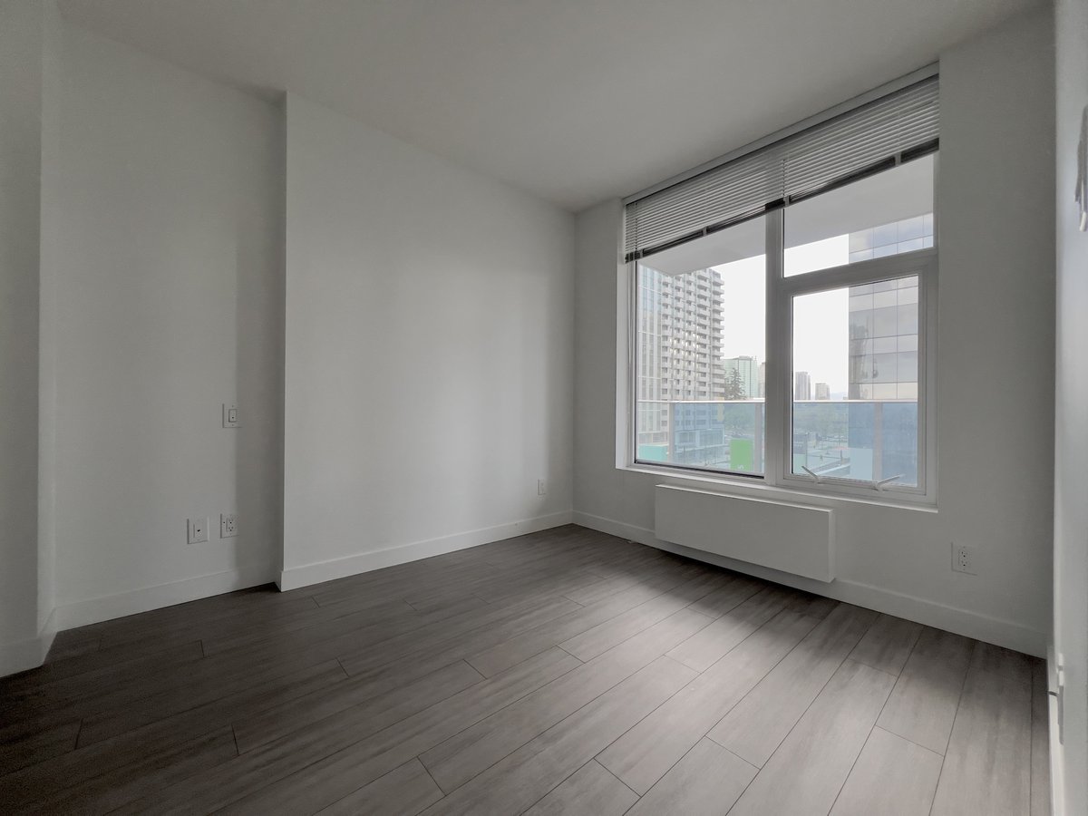 13615 Fraser Highway - Photo 9
