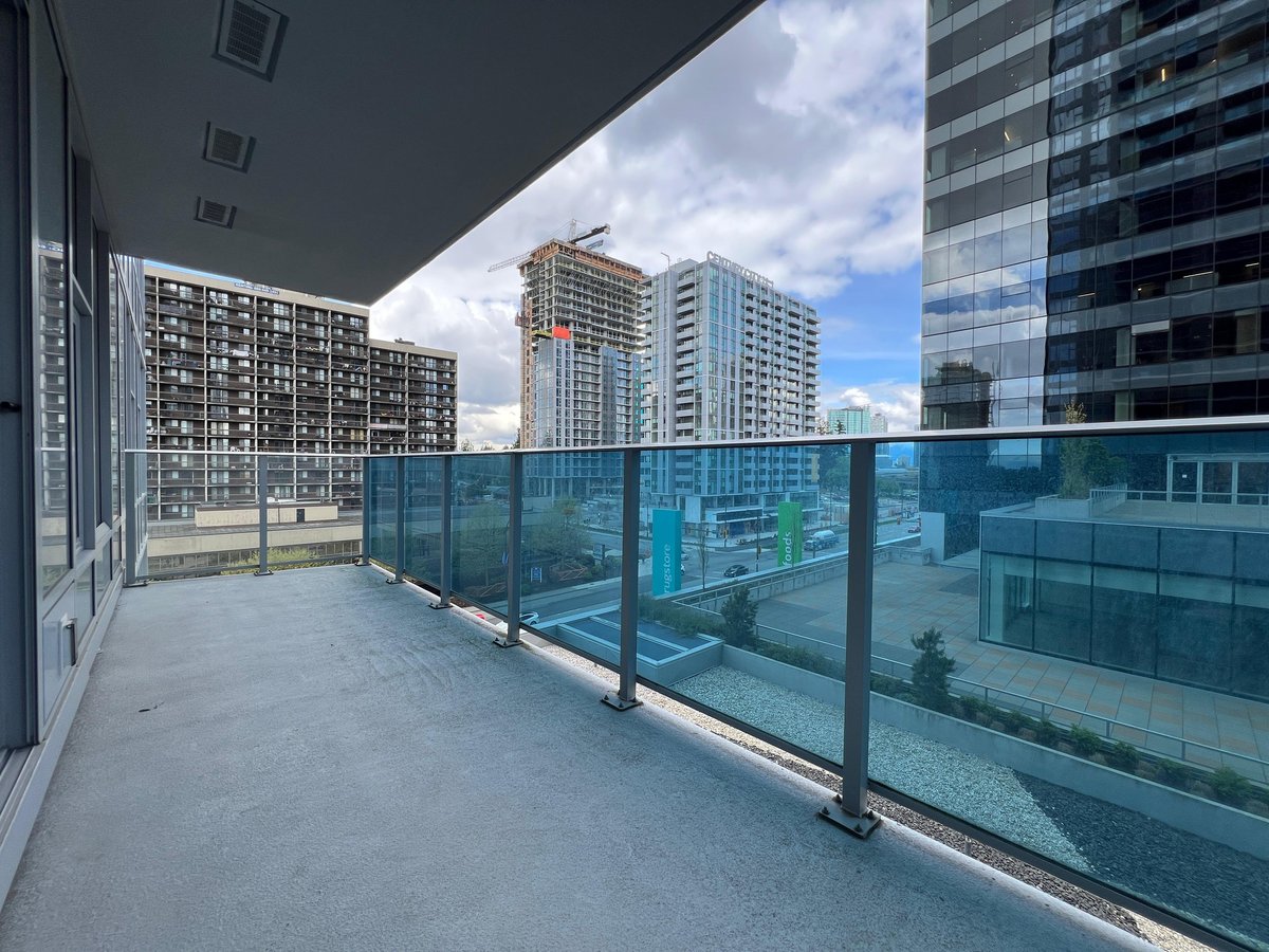 13615 Fraser Highway - Photo 11