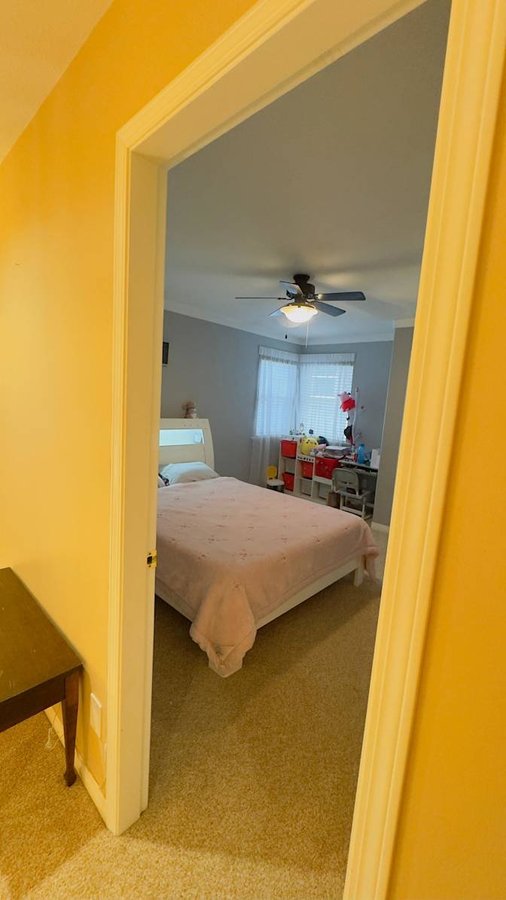 79a Avenue - Photo 1