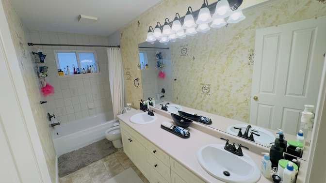79a Avenue - Photo 7