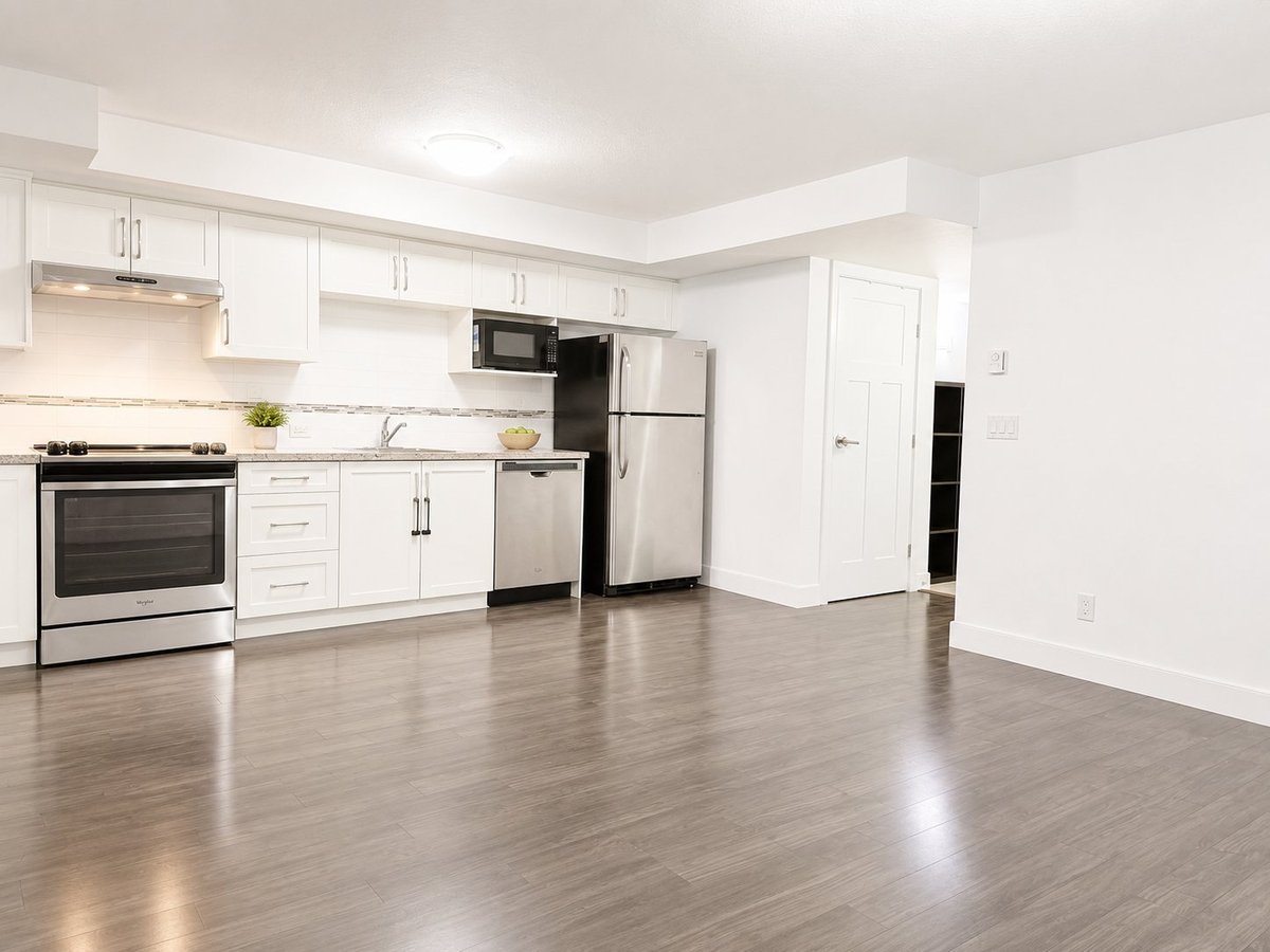 22A Avenue - Photo 2