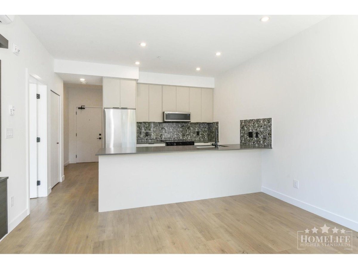 409 14398 60 AVENUE - Photo 5