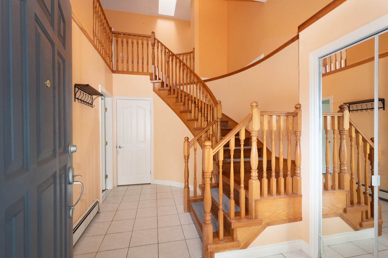 8546 164 Street - Photo 3