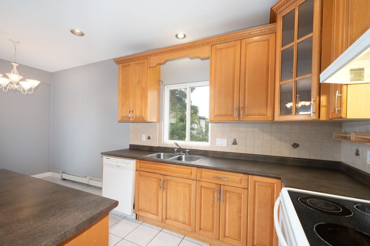 8546 164 Street - Photo 14