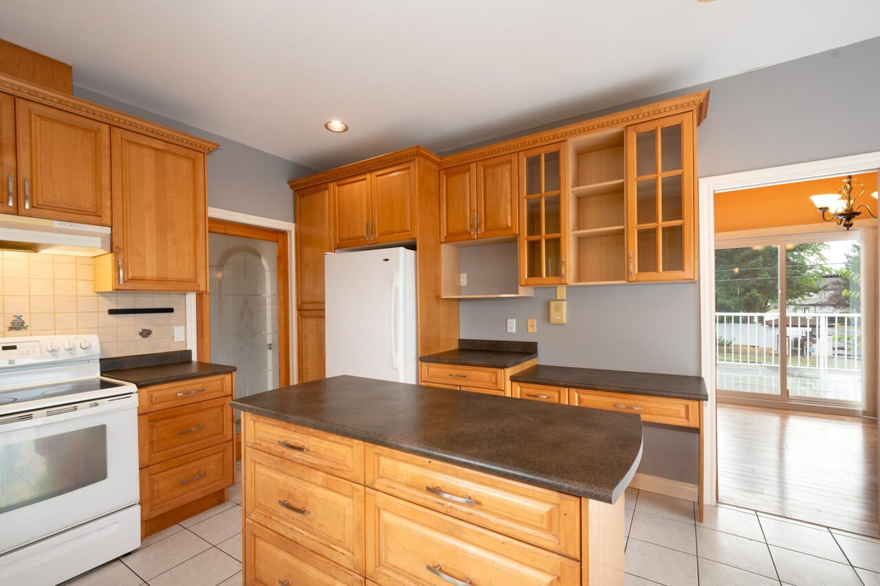 8546 164 Street - Photo 15