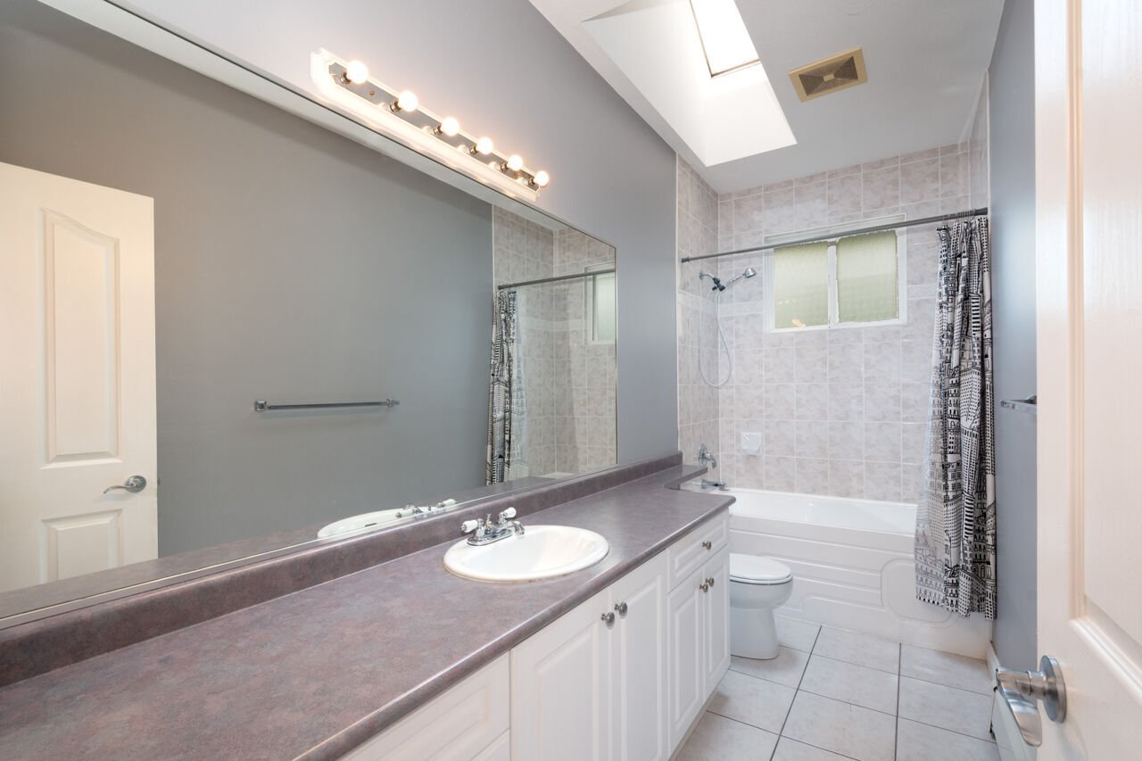 8546 164 Street - Photo 29