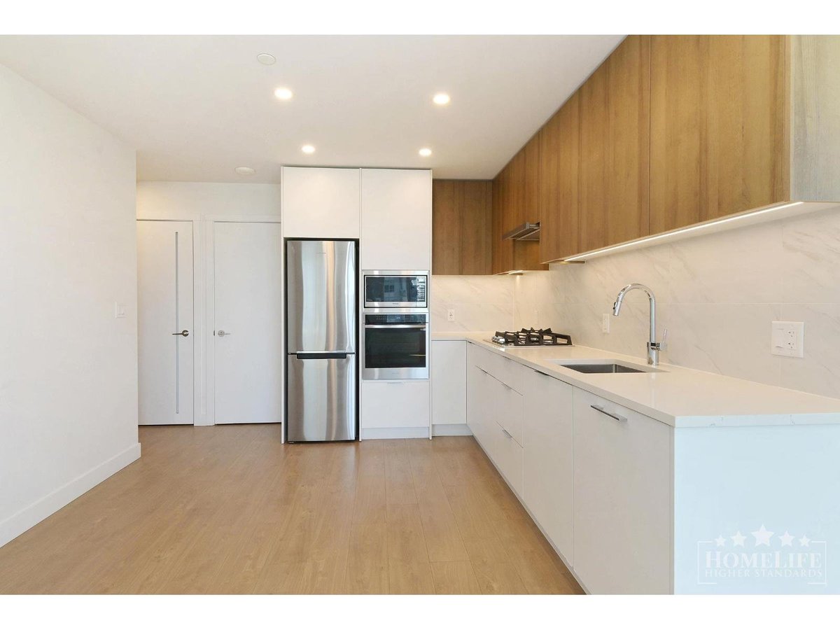 2102 13359 OLD YALE ROAD - Photo 8