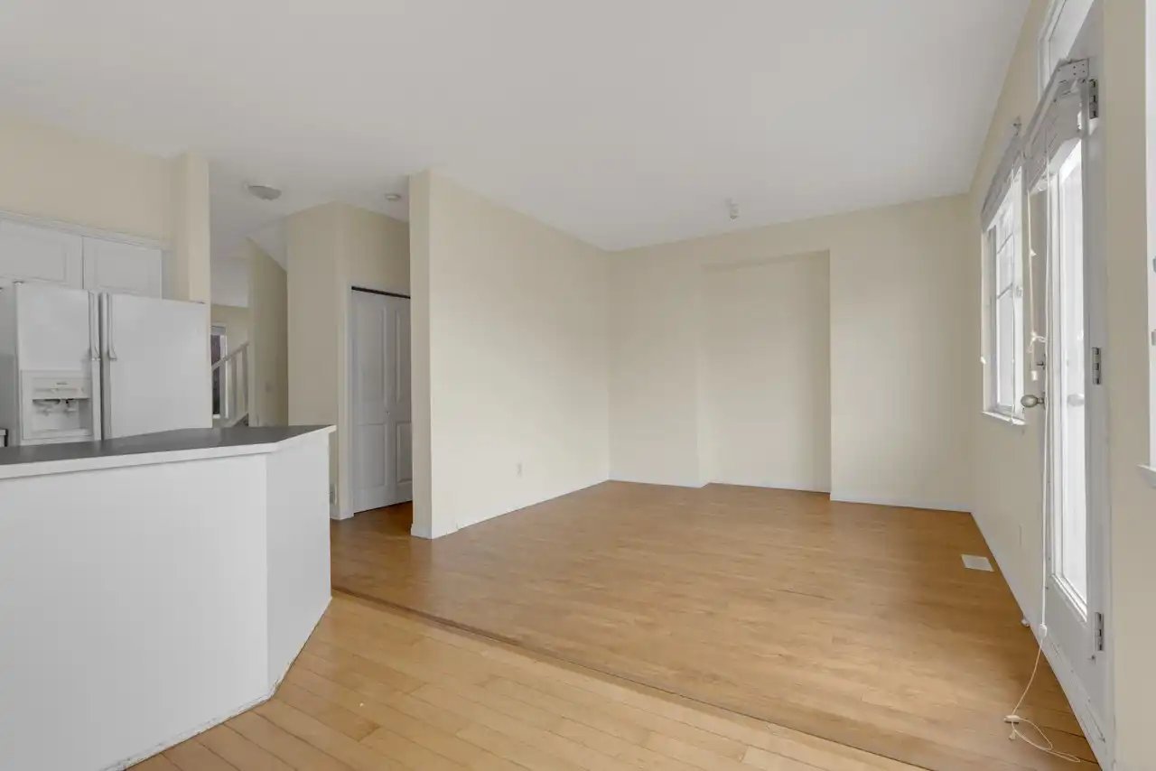 14902 57 Avenue - Photo 8
