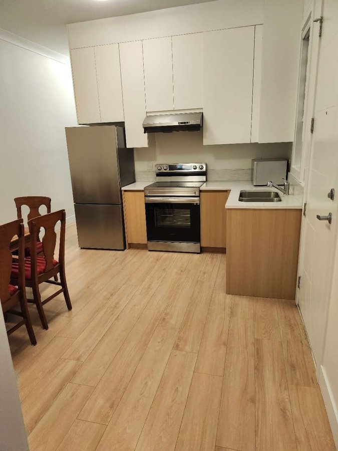 14419 17A Avenue - Photo 2