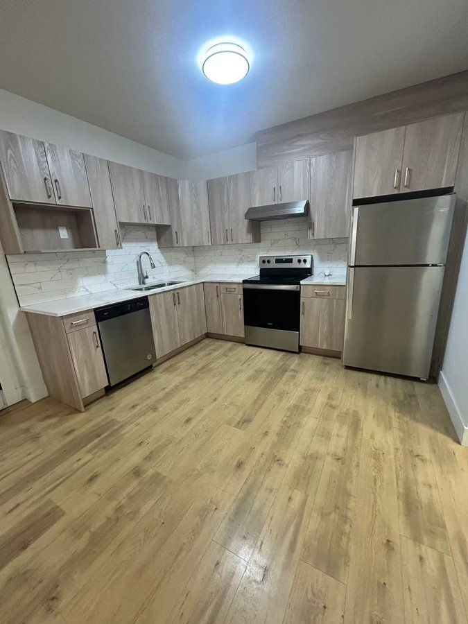 16733 15A Avenue - Photo 1