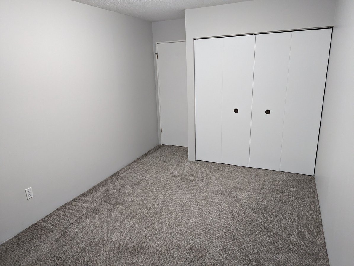 17775 57 Avenue - Photo 7