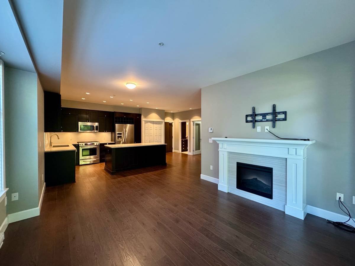 15185 36 Avenue - Photo 5