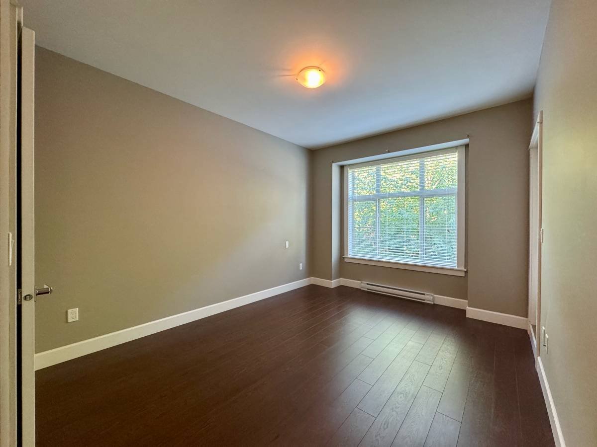 15185 36 Avenue - Photo 9