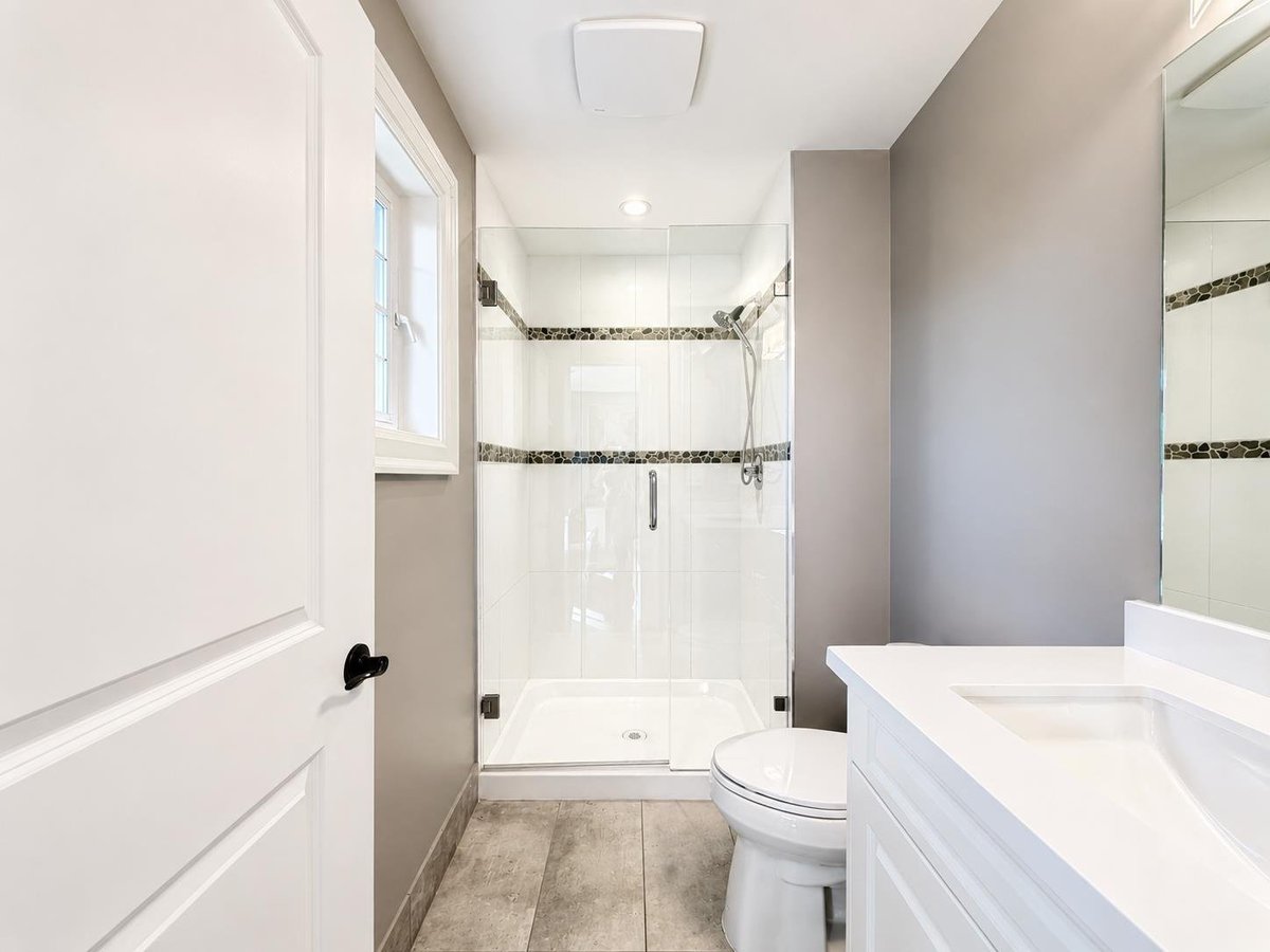 15957 39A AVENUE - Photo 16