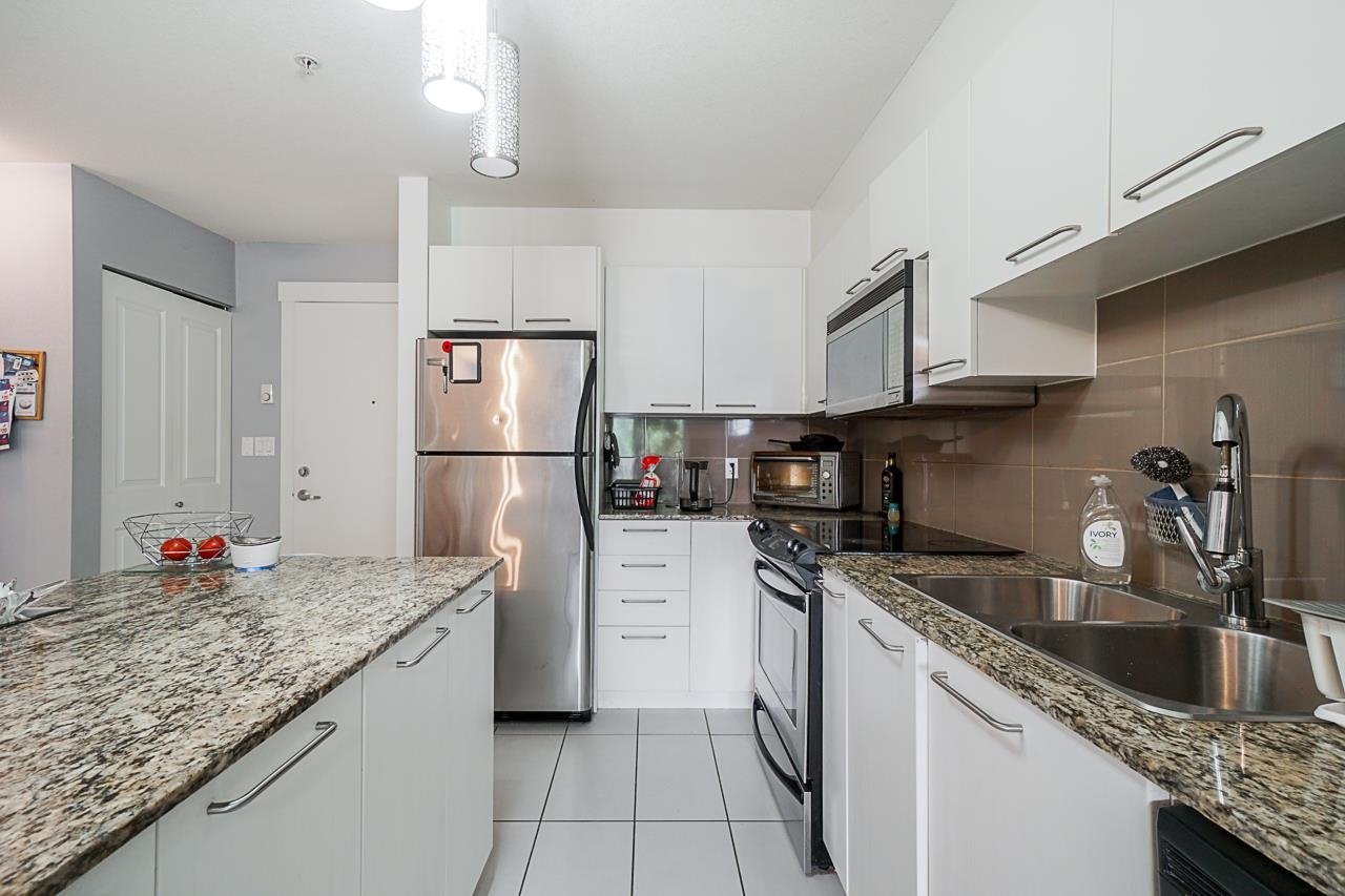10822 City Parkway - Photo 6