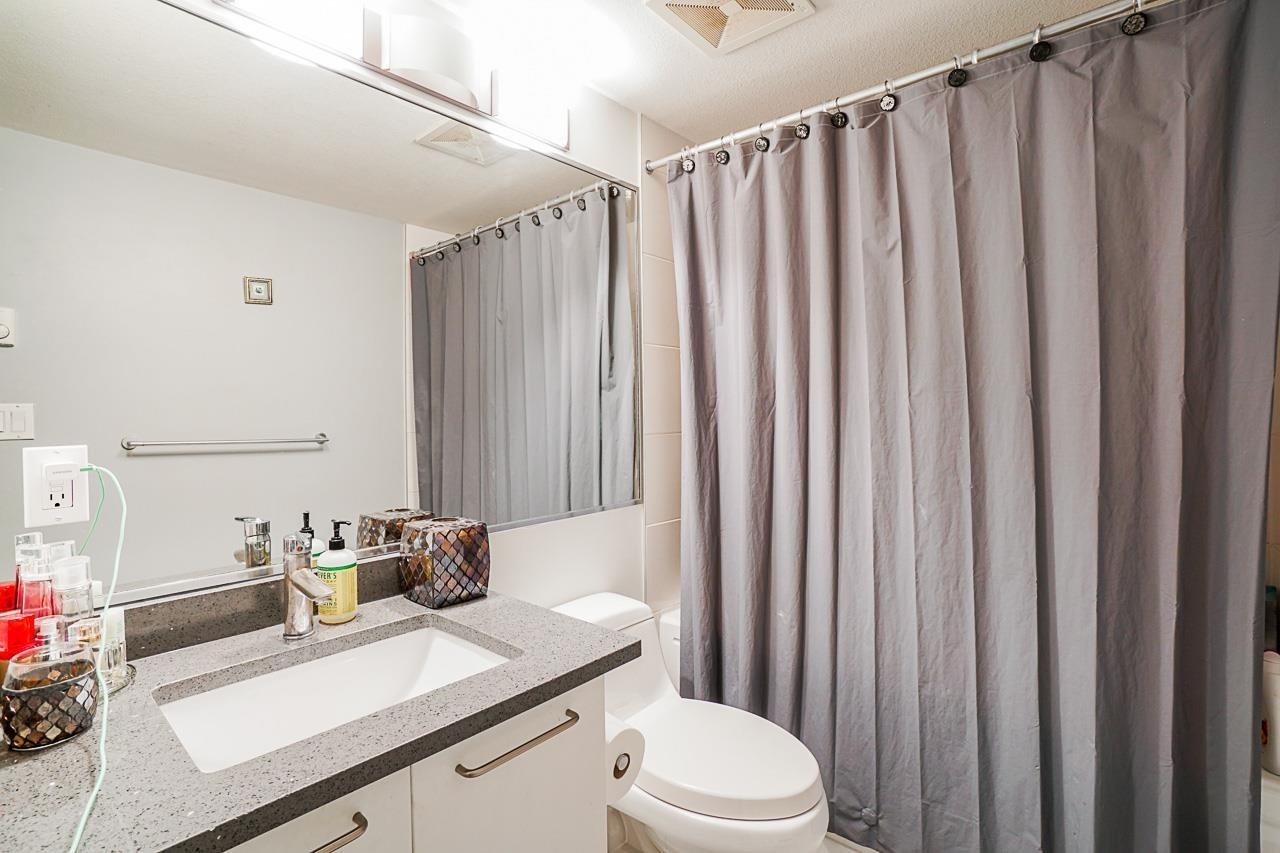 10822 City Parkway - Photo 13