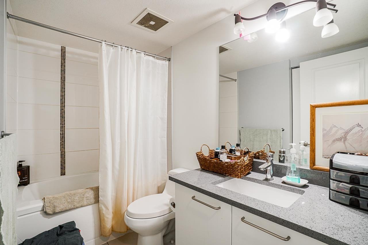 10822 City Parkway - Photo 15