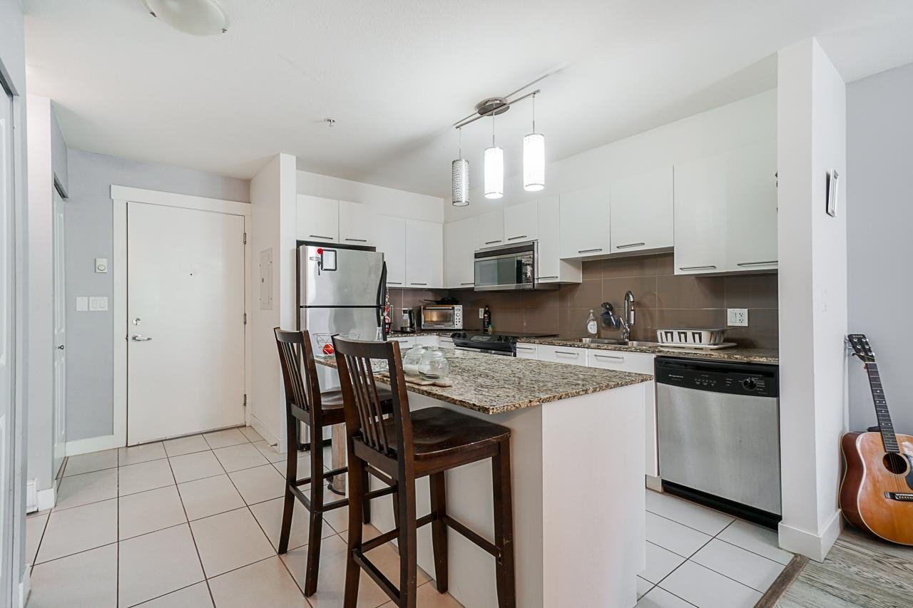 10822 City Parkway - Photo 4