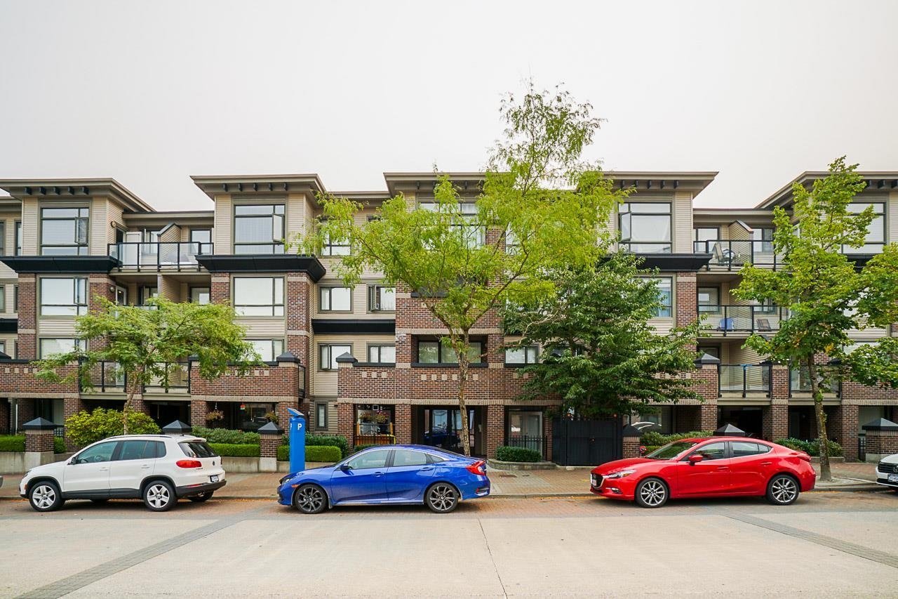 10822 City Parkway - Photo 2