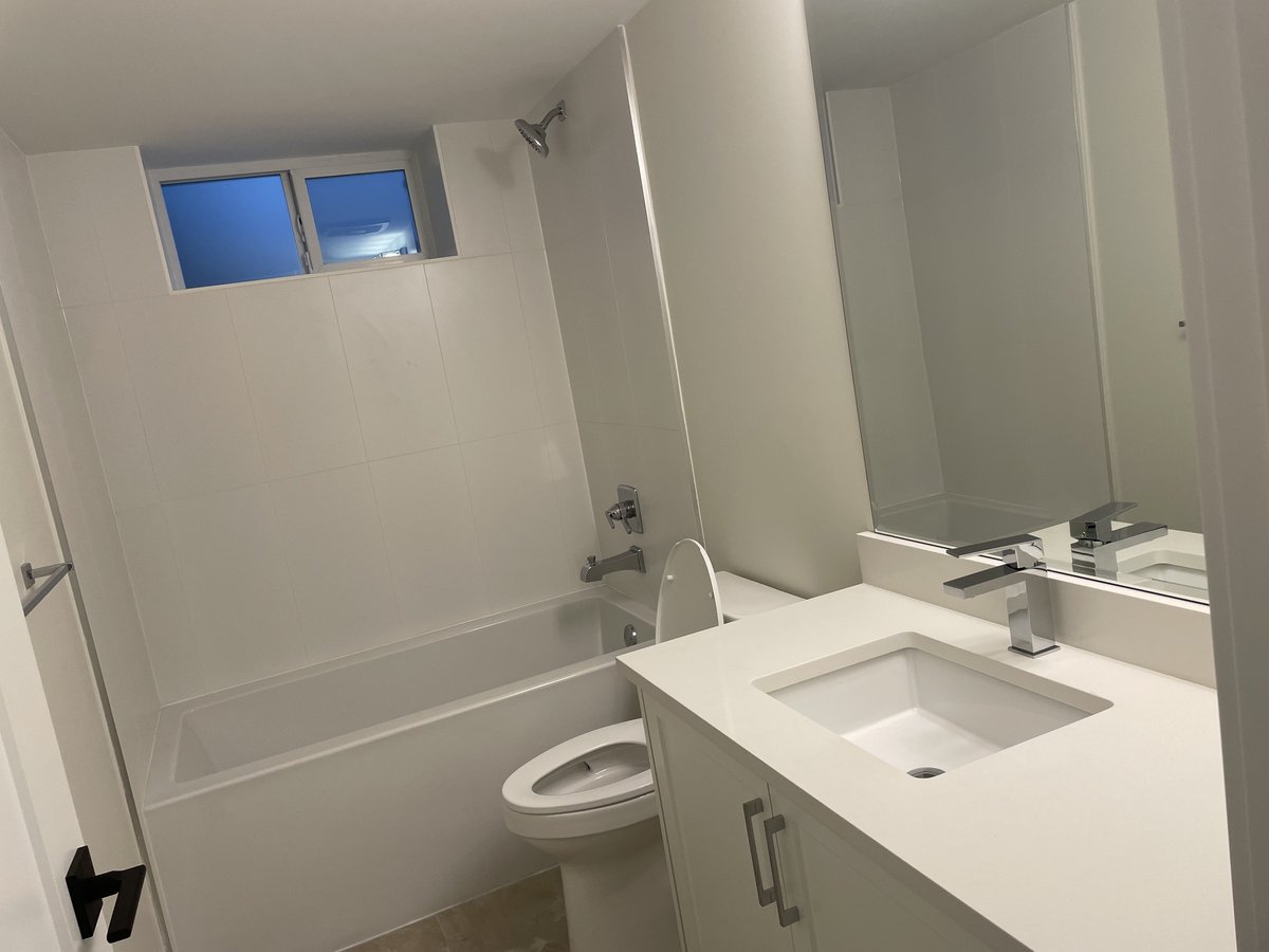16571 20A Avenue - Photo 2