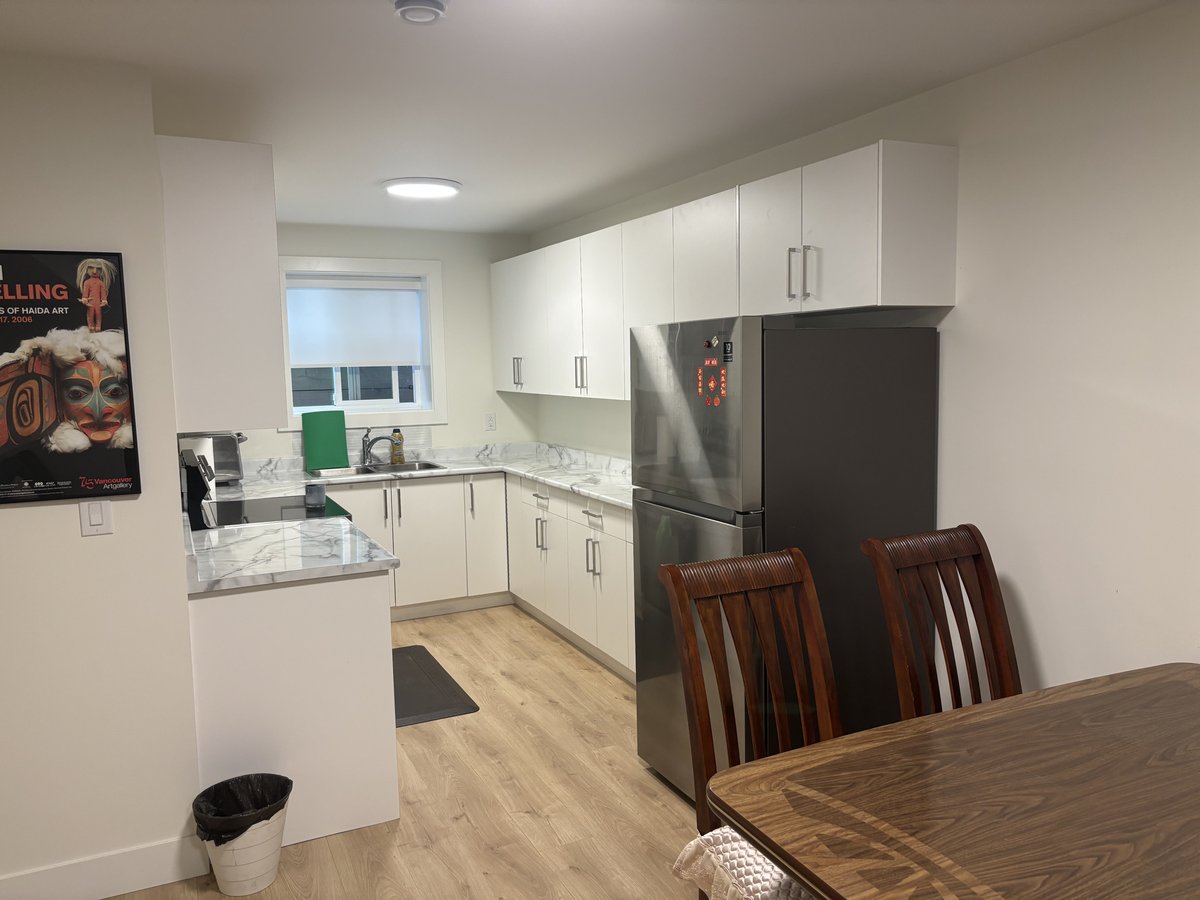 16571 20A Avenue - Photo 6