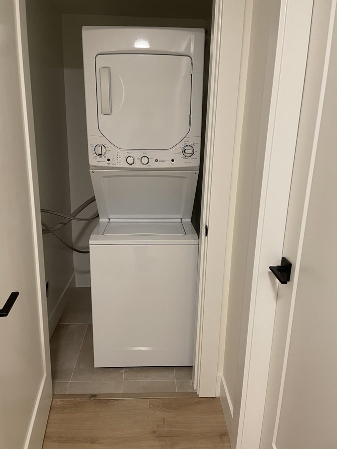 16571 20A Avenue - Photo 8