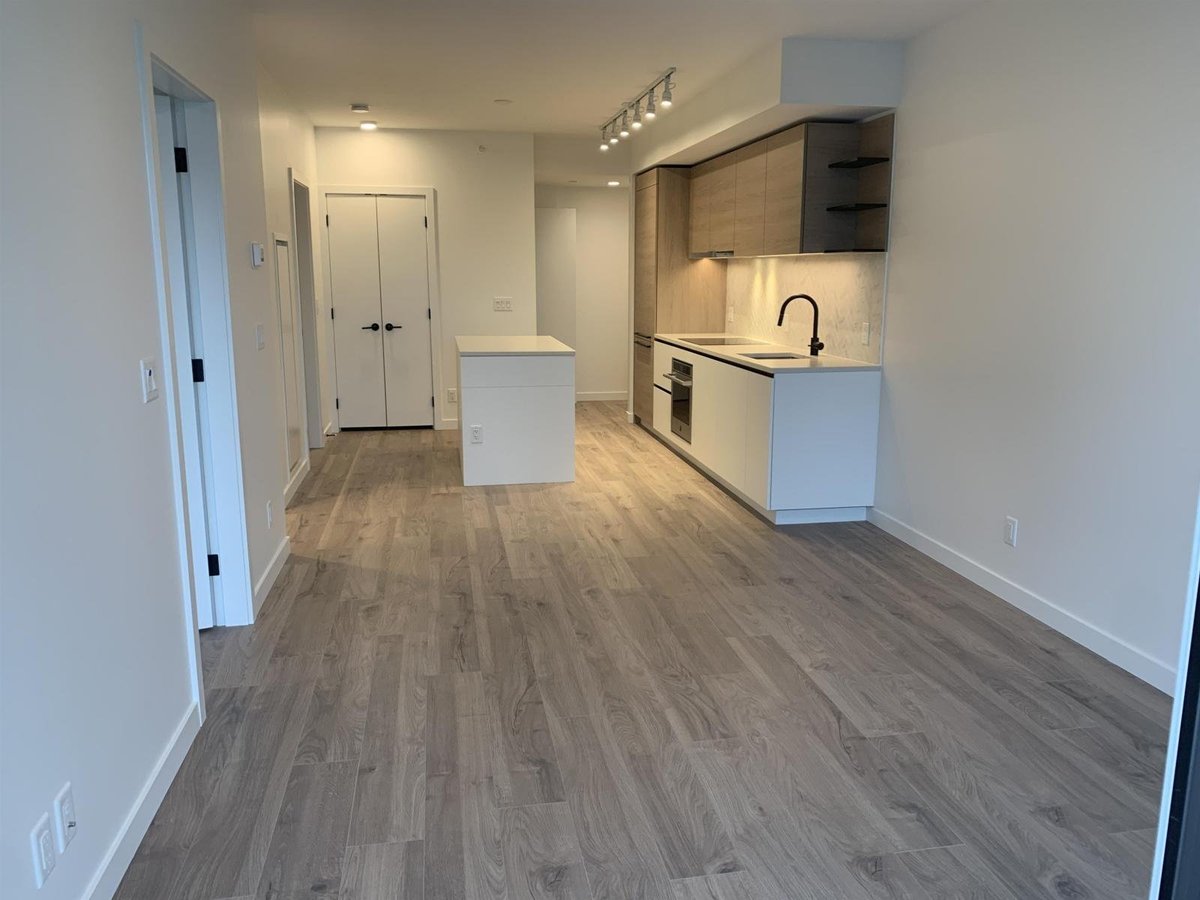 512 13428 105 AVENUE - Photo 2